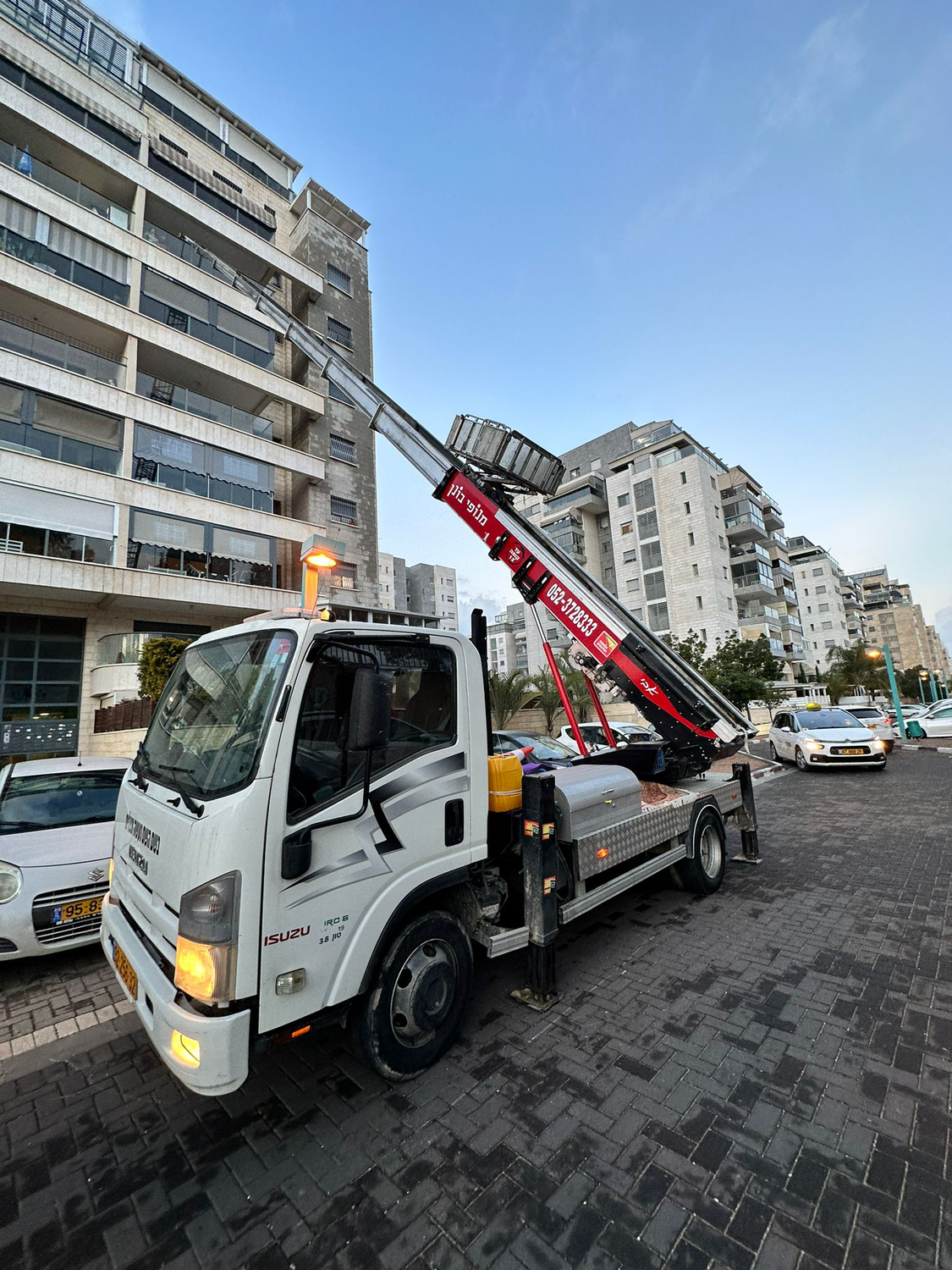 הובלת עם מנוף